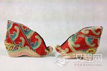 古代妇女什么时候开始缠足?小脚为何被称为金莲