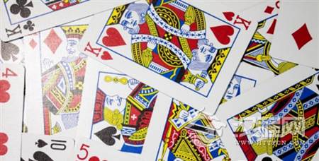 扑克.png