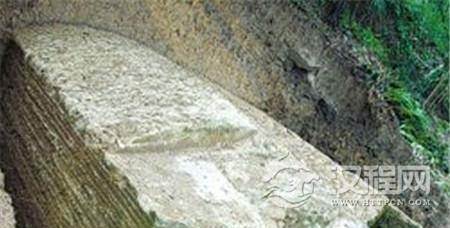 明代“七品芝麻官”的墓中或存有完整古尸