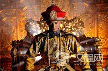 清朝皇帝的龙袍值多少钱？龙袍上为何绣蝙蝠？