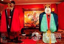 唐代结婚礼服揭秘：男服绯红色女服青绿色