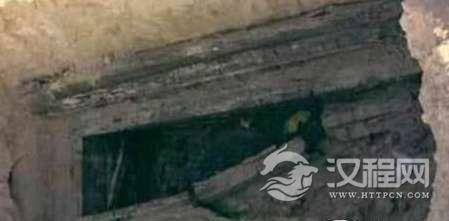 三国有一位鲜为人知的盗墓贼，只为一物不求财不为宝，和曹操齐名