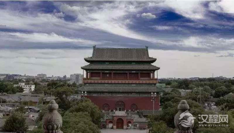 古今中外寺庙新年的祝福用乐器、节奏、韵律各有异同，但为何都是敲108响？