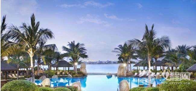 世界上最大的人工岛，极尽奢华的迪拜棕榈岛