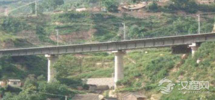 中国最重要的铁路干线，陇海铁路连接中国东中西各大城市