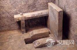 没有纸的古人上完厕所都是怎么解决卫生问题的