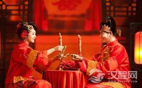 史上“调戏”新娘花样：程度之大新郎竟不敢言