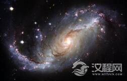 大发现!天文学家发现遥远星系含有大量气体