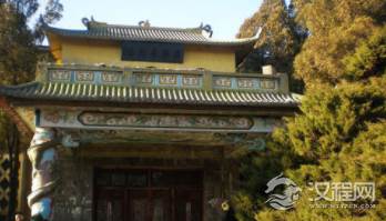 清朝皇帝东巡行宫“曝光”共81间建筑颇壮观