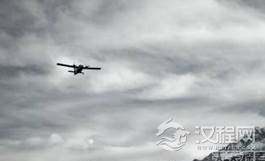 闻所未闻：飞机遭遇时空乱流离奇穿越到30年前