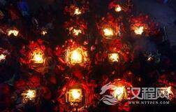 尼泊尔“女神祈愿节”:洗圣浴注重祈福