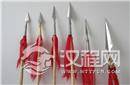 古代兵器长枪上为何要加一束红缨?并非是装饰