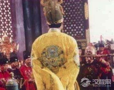 古代大臣们上朝的时候,如果突然想上大号该怎么办?