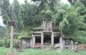 史上最变态盗墓者刘去：不为钱财只为好玩