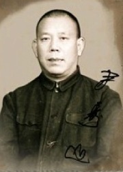 尹寿山（尹傻子）