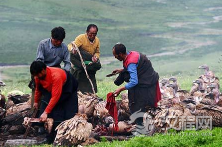 中国十大丧葬方式：风葬、天葬、塔葬，你还知道哪几种？