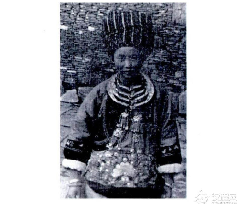 近代湘西苗族银饰1