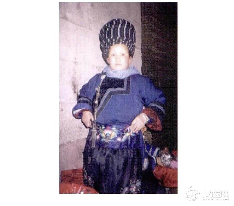 现代湘西苗族女装