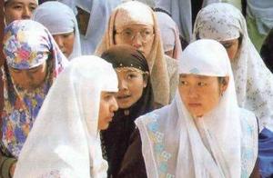 回民区志 回族风俗之服饰