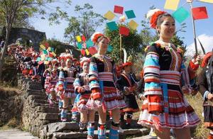 瑶族的传统服饰及含义