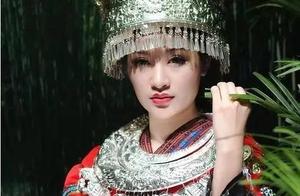 中国56个民族传统服饰大全