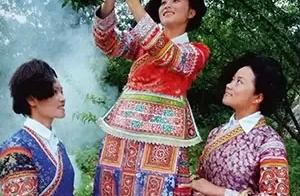 贵州关岭苗族服饰文化