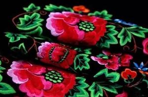 哈密的精品，丝绸之路上的瑰宝——维吾尔族刺绣