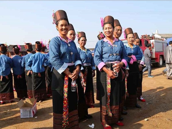  云南少数民族服饰 - 阿昌族服饰 