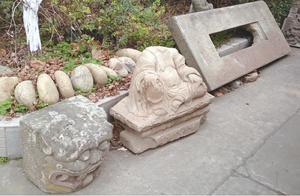 收购百年石雕不成   三男子下手盗窃