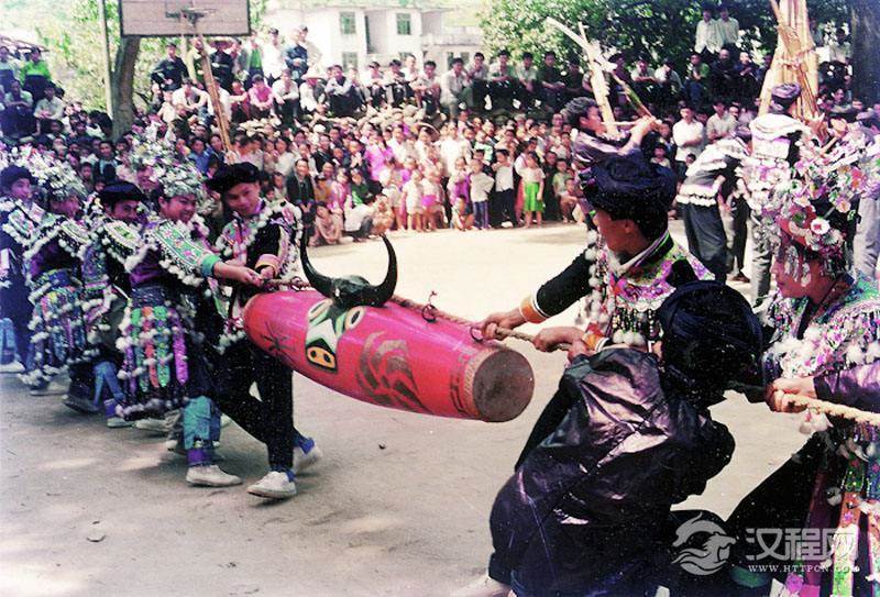 苗族拉鼓节的节日传说