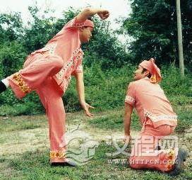 有“凤凰拳”之美誉的傣族武术