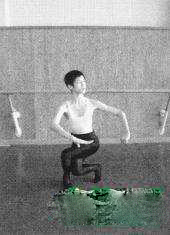 中专一年级踏步蹲