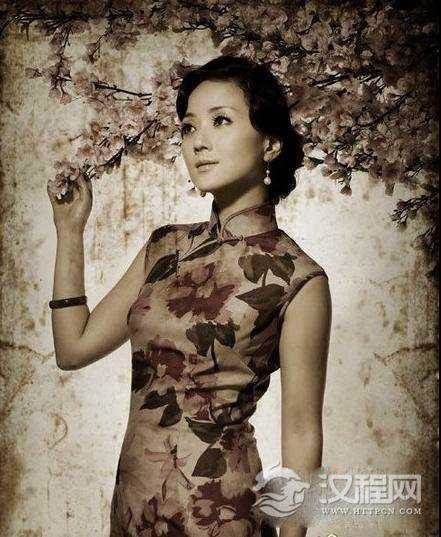 当旗袍遭遇古典与时尚   你爱哪个？