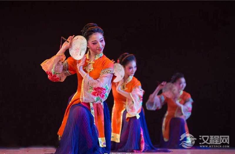 浅析古典舞蹈中眼儿“媚”艺术表现