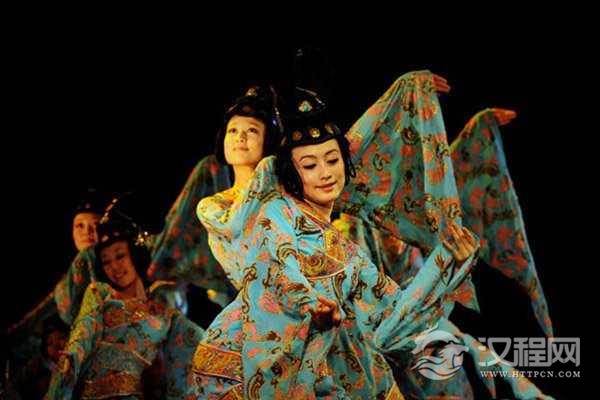 成人学习古典舞的好处有哪些