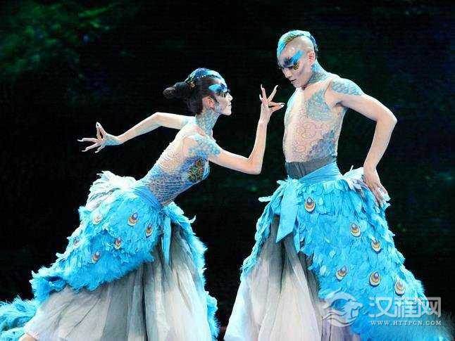 舞蹈最初的产生源于一种生命的冲动