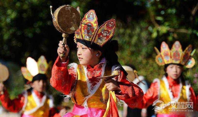 从文化的舞蹈到审美的舞蹈——东巴舞