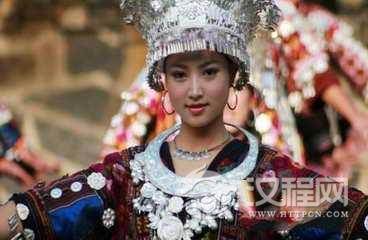 苗族舞蹈的特点