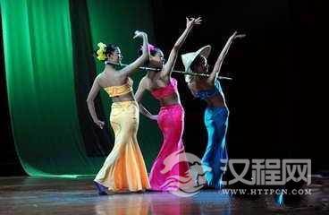 舞蹈演员的软开度训练