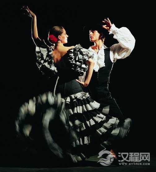 女士在跳舞中易犯的错