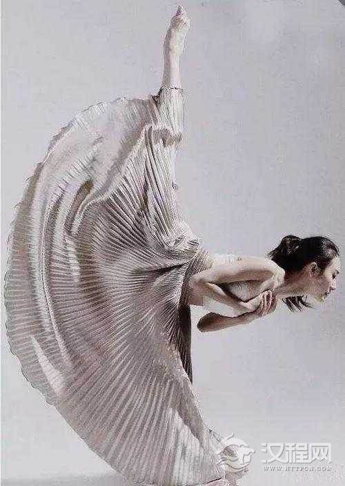 如何自学 古典舞？