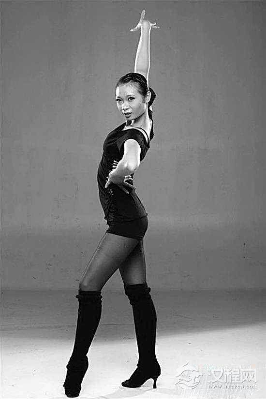 汕头女孩魏跃国标舞坛演绎“美丽神话”