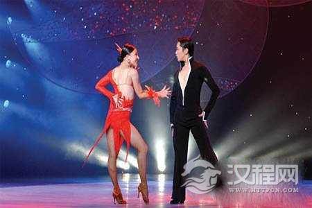 初学者怎么样打造深厚的舞蹈基本功