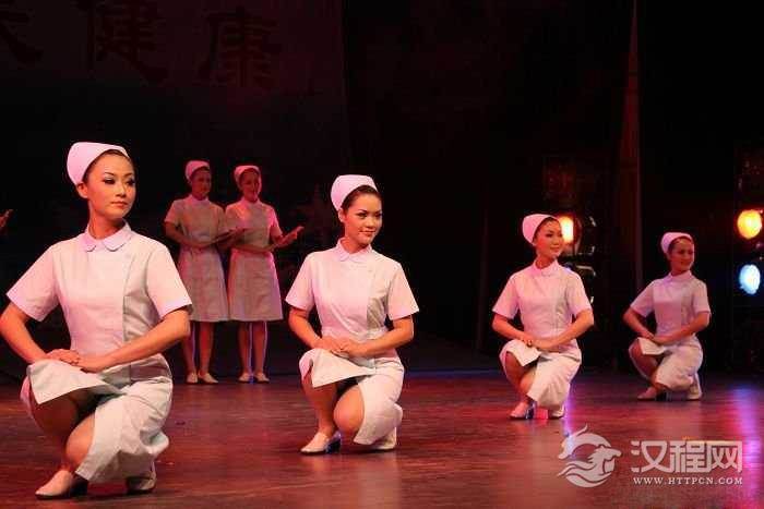 礼仪舞蹈的简介