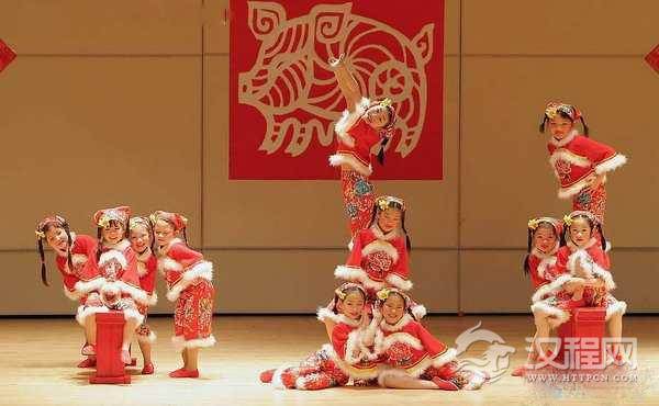 即兴舞蹈拓展少儿的想象空间