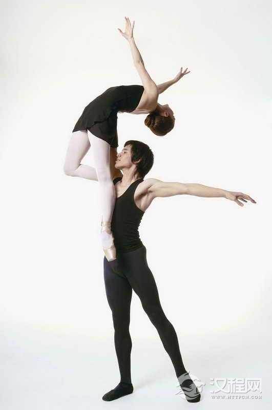 双人舞舞蹈