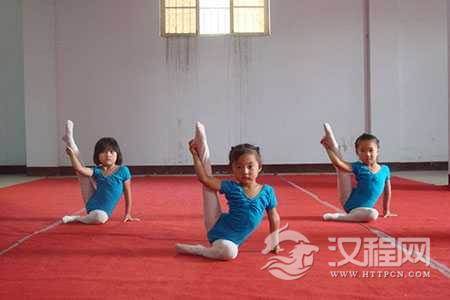 小孩子学舞蹈最佳年龄是？