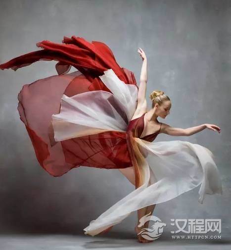 为什么跳舞的人,一眼就能认出来?