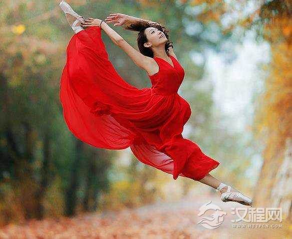 伤心流泪，不如跳舞流汗