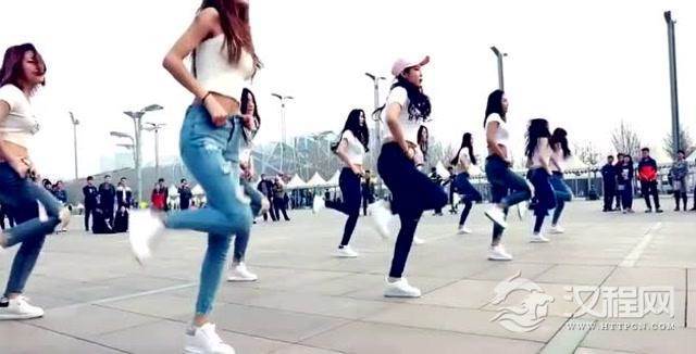 鬼步舞教学基础舞步